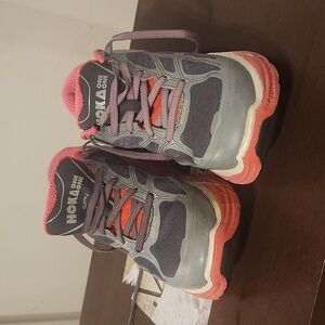 Women's Gray and Pink Athletic Shoes